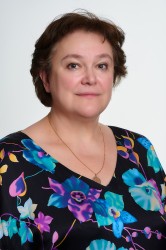 <p><strong>Начальник отдела</strong><br />
Клименко Анна Георгиевна, тел: 8 (484) 39 58341 </p>