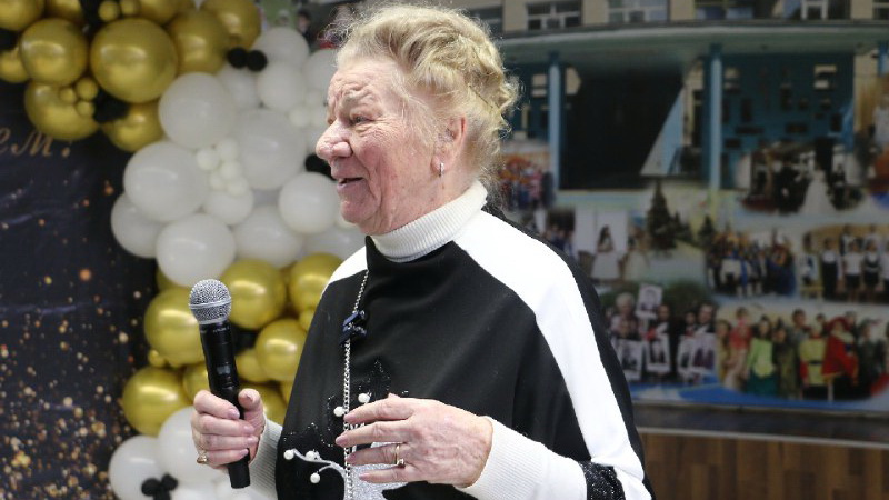 Заслуженный учитель РФ Раиса Павловна Маслевская празднует свой день рождения