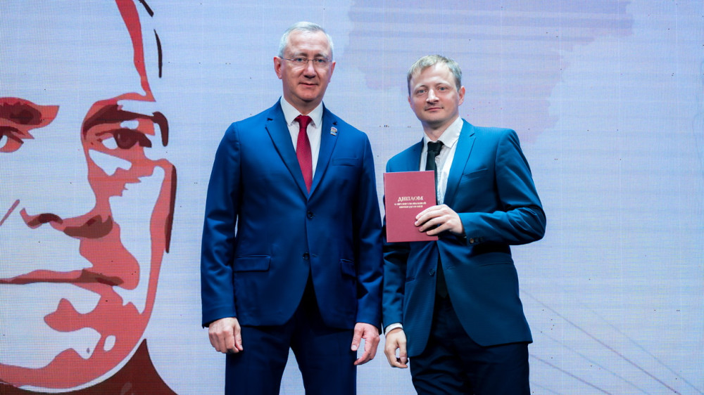 В Калуге вручили дипломы первым выпускникам региональной кадровой программы «Герои земли Калужской»